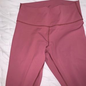 Lululemon Wunder Under Cropped Size 12
